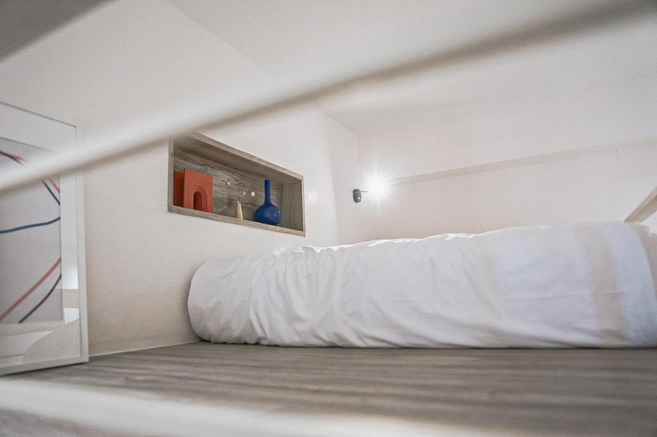 HOMITEL Bangkok Hotel Bagian luar foto